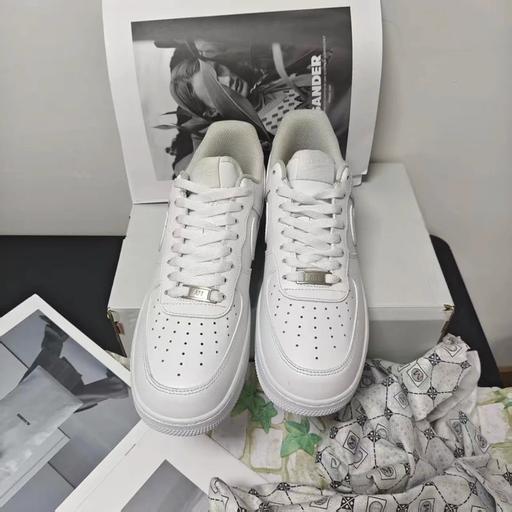 Buy & Sell Worsthorne Burnley - Photos for Nike Air force 1 UK9