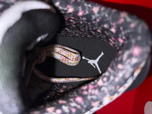 Buy & Sell Walworth South East London - Photos for Brand New Nike Air Jordan OG Praline Peach