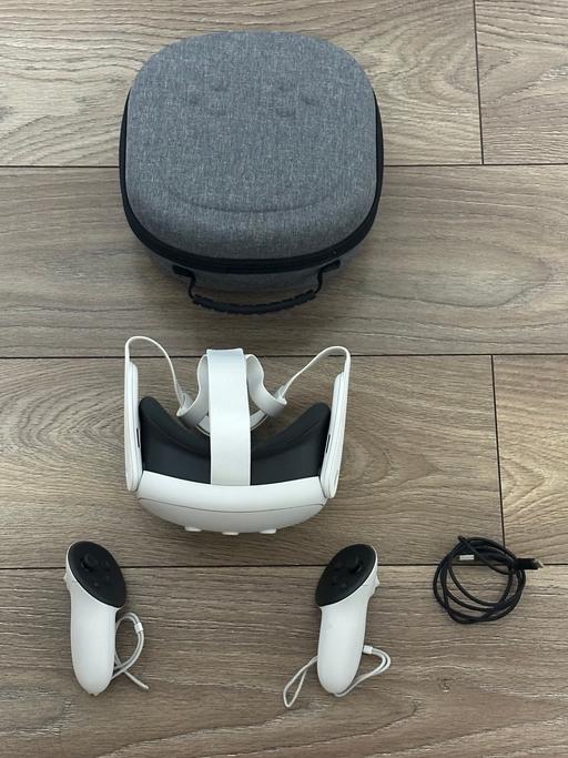 Buy & Sell Lye Dudley - Photos for Meta Quest 3 - 128GB - Good Condition - Case