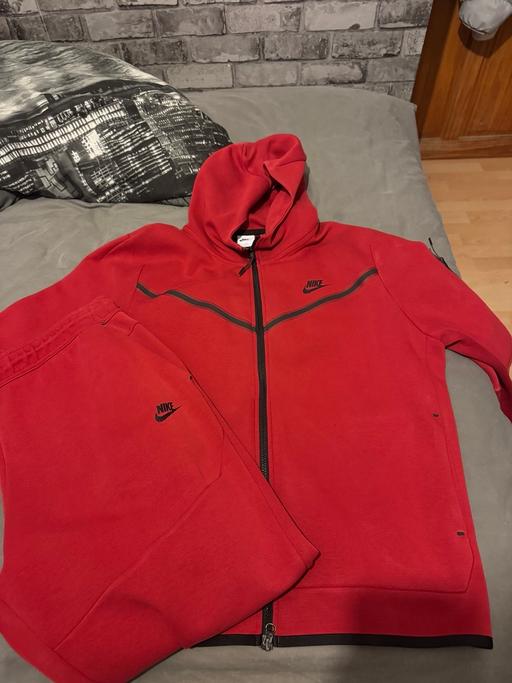 Buy & Sell Sedgley Dudley - Photos for Nike tech tracksuit