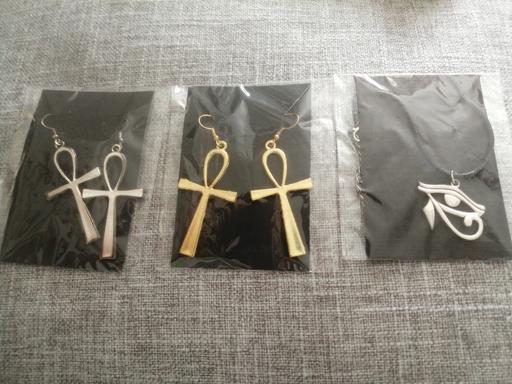 Buy & Sell Heath Town Wolverhampton - Photos for New jewellery bundle