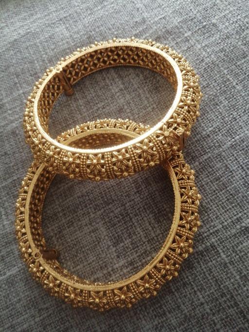 Buy & Sell Moseley Village Wolverhampton - Photos for two bangles new