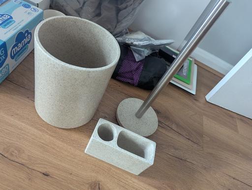 Buy & Sell Aldridge Walsall - Photos for bin, toilet roll Holder and toothbrush set