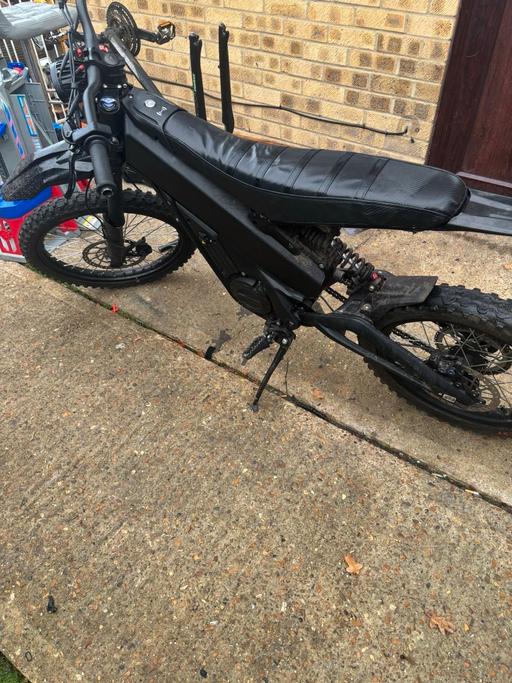 Vehicles Tottenham North London - Photos for TALARIA 60V With Charger