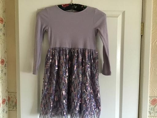 Buy & Sell Essington Wolverhampton - Photos for Lovely party dress age 6-8