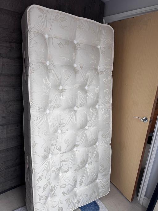 Buy & Sell Three Bridges Crawley - Photos for Mattress- single bed