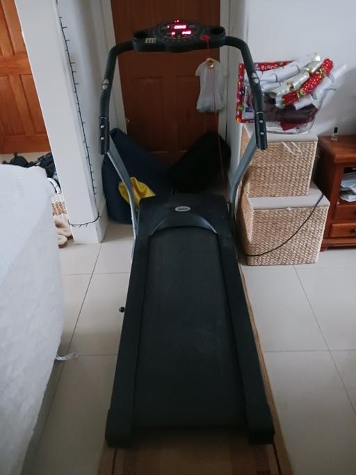 Buy & Sell Barbican Central London - Photos for Running Machine Carl Lewis