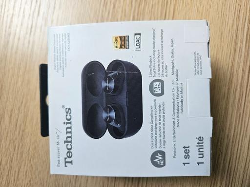 Buy & Sell Canning Town East London - Photos for Brand New Wireless Earbuds with case