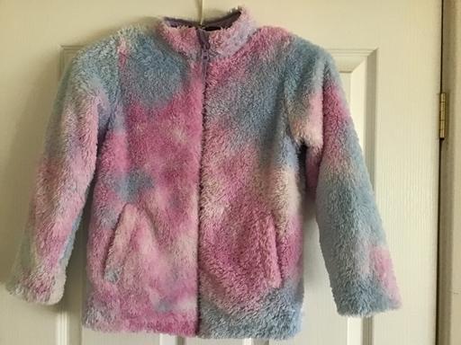 Buy & Sell Essington Wolverhampton - Photos for Fluffy jacket age 7-8