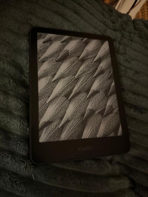 Buy & Sell Tividale Sandwell - Photos for Kindle paperwhite (12th gen 2024)