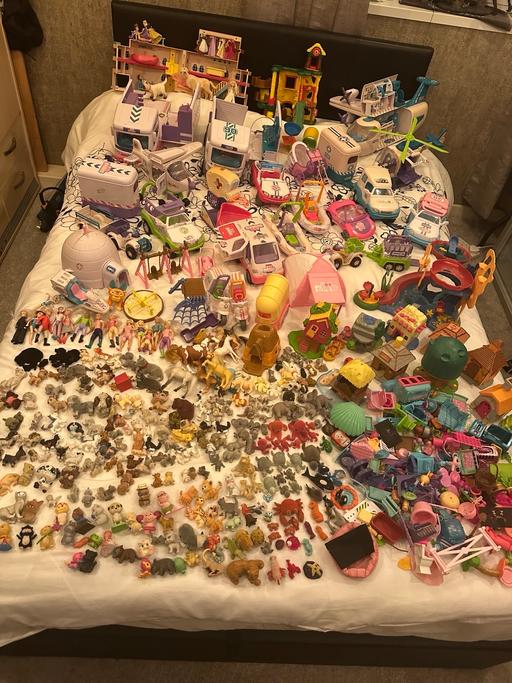 Buy & Sell Fallings Park Wolverhampton - Photos for Huge Animal Hospital & Pets in My Pocket Bund