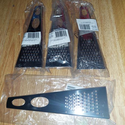 Buy & Sell Ocker Hill Sandwell - Photos for grater tools cheese /pasta x 4