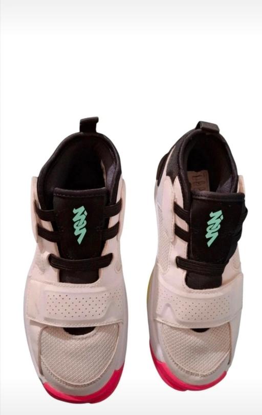 Buy & Sell Longsight Manchester - Photos for Nike Zion