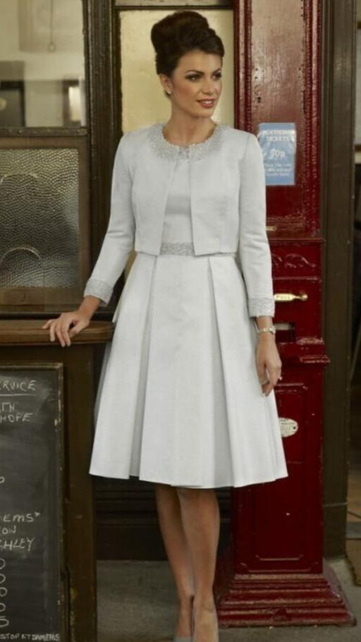 Buy & Sell Moseley Birmingham - Photos for Irresistible 2 piece suit