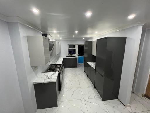 Buy & Sell - Photos for Kitchen Fitter