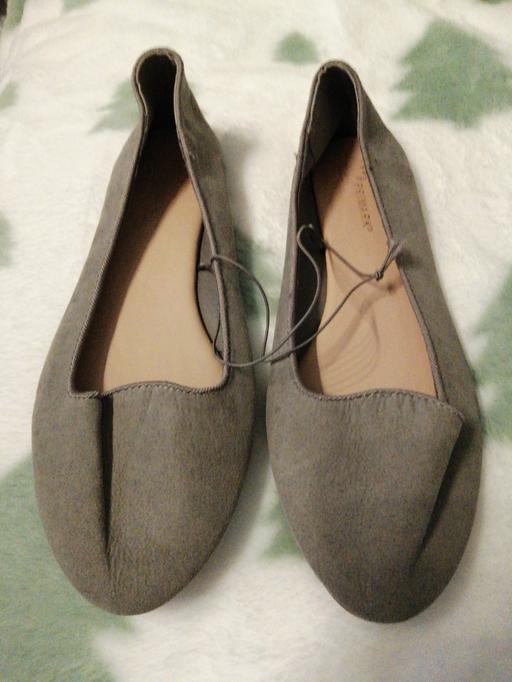 Buy & Sell Wednesfield Wolverhampton - Photos for ladies size *6*