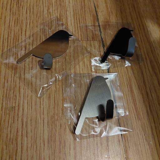 Buy & Sell Ocker Hill Sandwell - Photos for bird shape wall hocks x 3 new