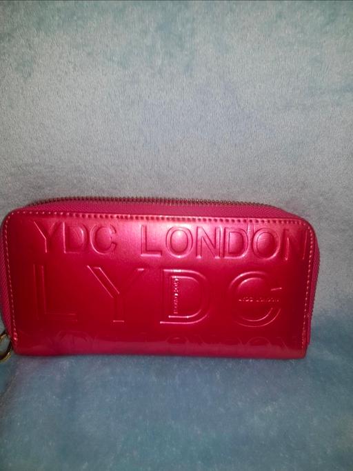 Buy & Sell Longsight Manchester - Photos for pink metallic purse