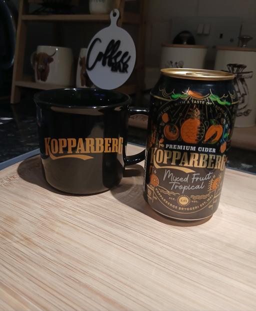 Buy & Sell Radcliffe Bury - Photos for Cup & 1 Can New