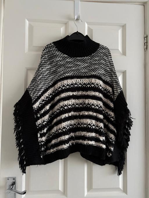 Buy & Sell Great Barr Birmingham - Photos for Black and white poncho