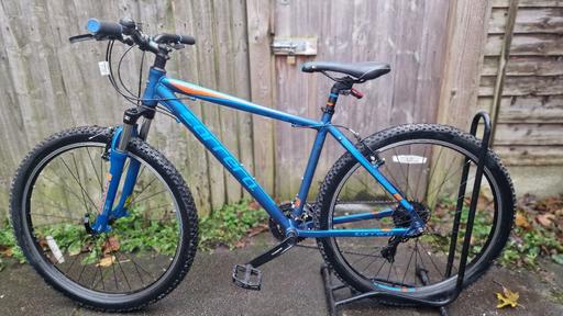 Buy & Sell Kitts Green Birmingham - Photos for Carrera Valour Medium (18