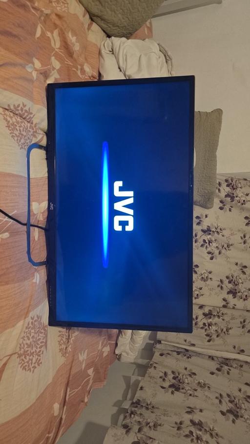 Buy & Sell Redbridge East London - Photos for JVC 39 inch Smart Tv