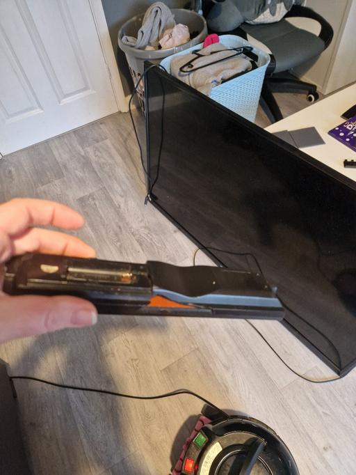 Buy & Sell Woodsetton Dudley - Photos for bush tv 50 inc