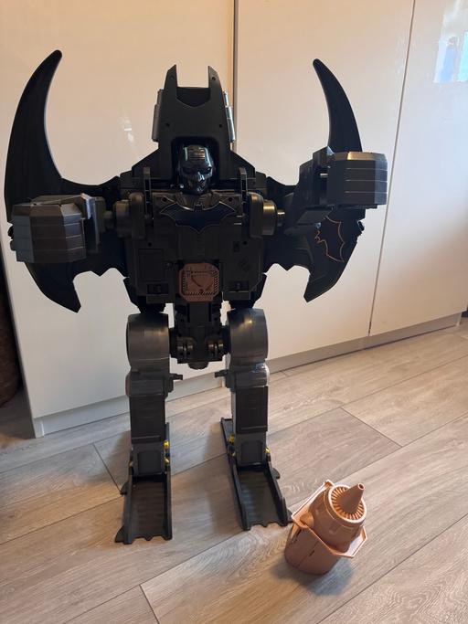 Buy & Sell Ponders End North London - Photos for Bat robot toy