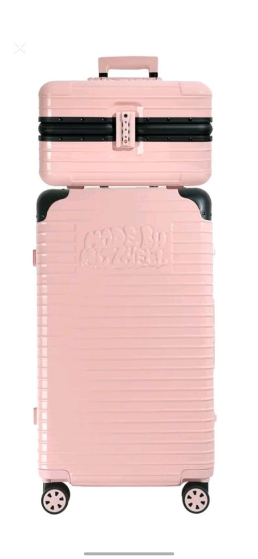 Buy & Sell Goddington South East London - Photos for suit case