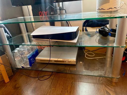 Buy & Sell Loxford East London - Photos for Heavy Duty TV Mounted Stand