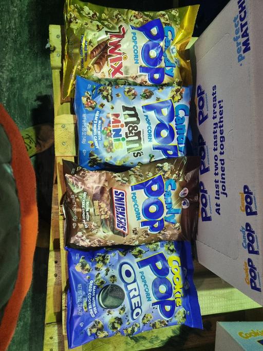 Buy & Sell Laindon Basildon - Photos for twin, snickers, oreo, m&m mini