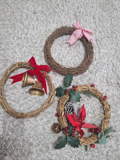 Buy & Sell Hall Green Birmingham - Photos for set of 3 wreaths Christmas decorations