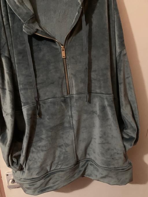 Buy & Sell Dudley Port Sandwell - Photos for Hoodie