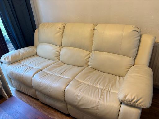 Buy & Sell Quinton Birmingham - Photos for Three piece sofa leather cream 