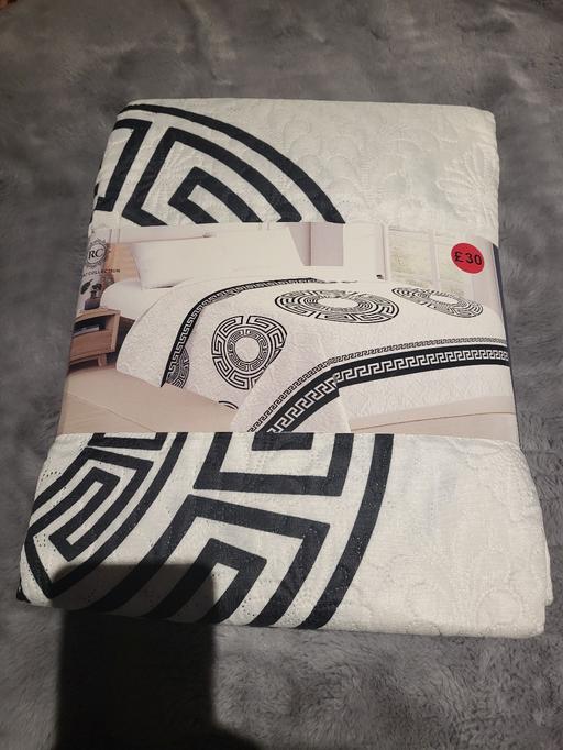 Buy & Sell Gospel Oak North West London - Photos for bed throw