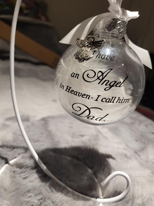 Buy & Sell Upper Holloway North London - Photos for dad bauble