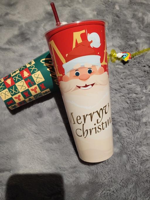 Buy & Sell Archway North London - Photos for Xmas cups