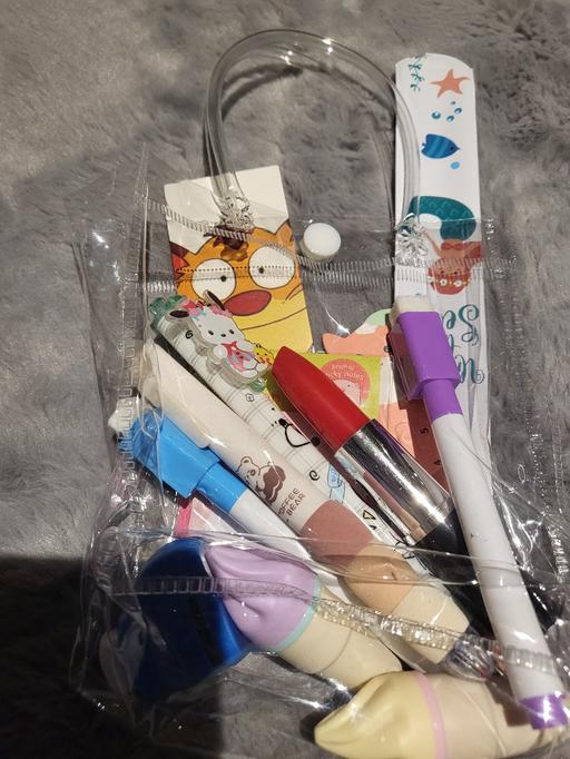 Buy & Sell Upper Holloway North London - Photos for stockings filler