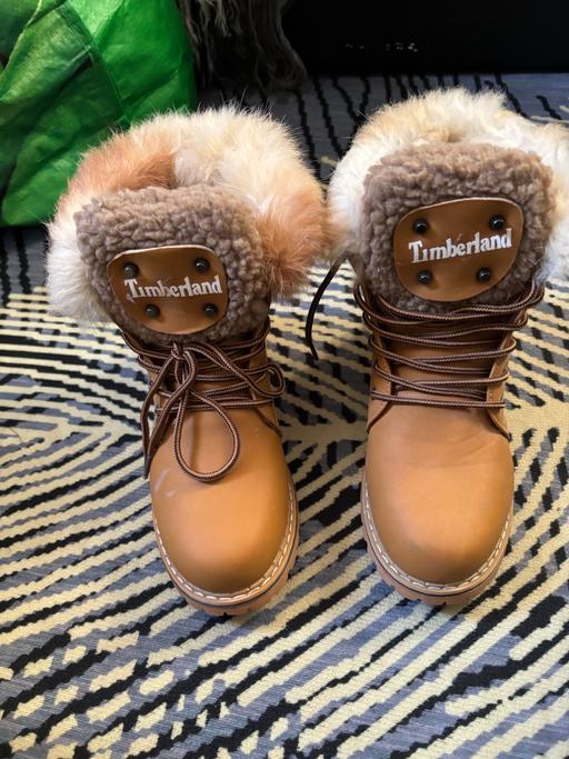 Buy & Sell Marple Stockport - Photos for Warm boots