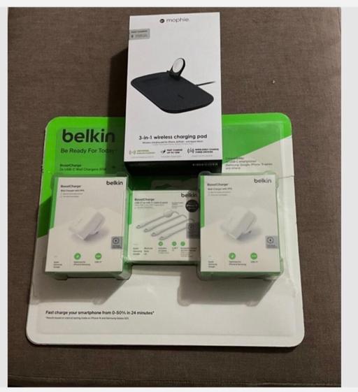 Buy & Sell St Helier South West London - Photos for Belkin Boost Charger & Mophie 3in1 Wireless