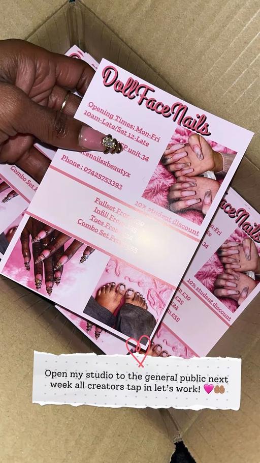 Buy & Sell Quine`s Hill Douglas - Photos for Mobile nail technician