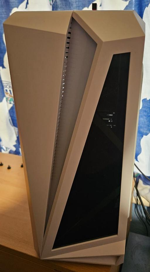 Buy & Sell West Bromwich Sandwell - Photos for Gaming PC and 24inch LG monitor.