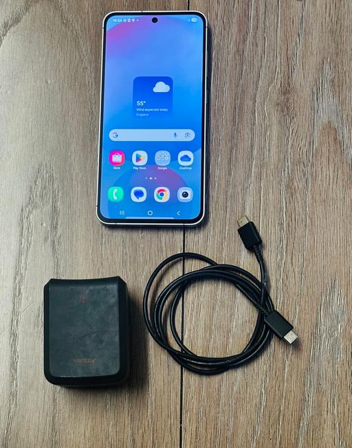 Buy & Sell Lye Dudley - Photos for Samsung Galaxy S24FE Phone 5G - Read Desc