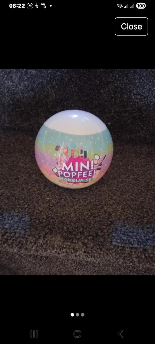 Buy & Sell Stow Heath Wolverhampton - Photos for New Makeup Surprise Ball.