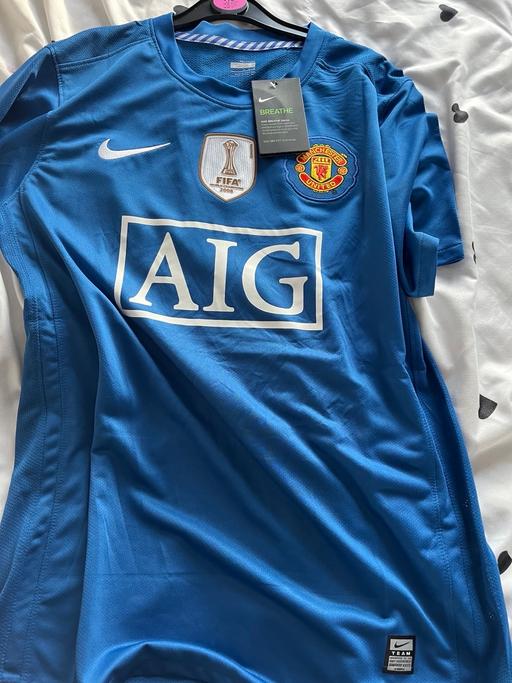 Buy & Sell Halstead Braintree - Photos for Retro Ronaldo shirt