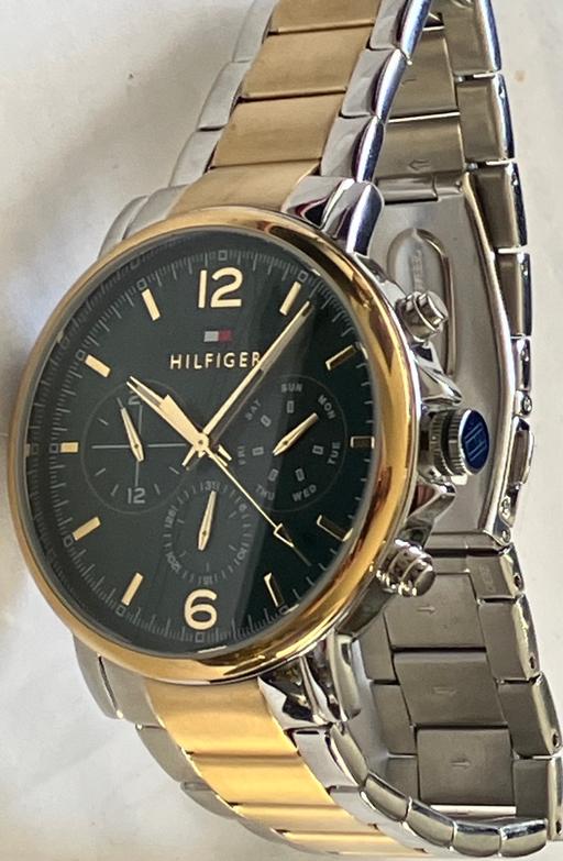 Buy & Sell Yeovil Somerset - Photos for Men’s Tommy Hilfiger Green Dial Watch
