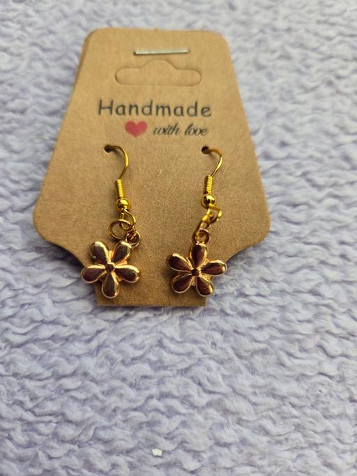Buy & Sell Charter Avenue Industrial Estate Coventry - Photos for Flower Dangle Drop Earrings