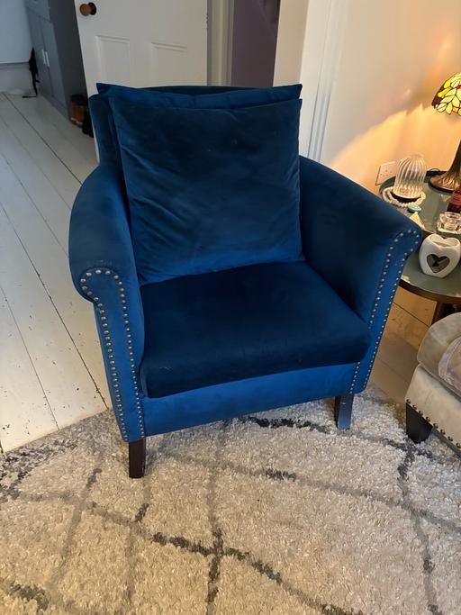 Buy & Sell Bedford Park West London - Photos for Pair of hand made arm chairs .