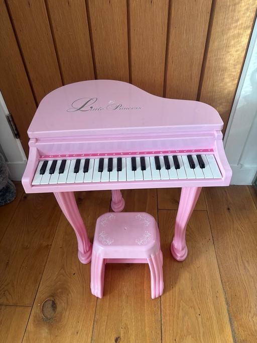 Buy & Sell Ruislip Hillingdon - Photos for Toy Piano with Microphone