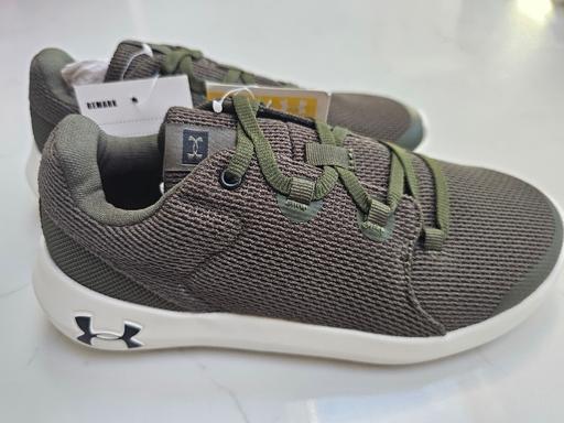 Buy & Sell Rowley Regis Sandwell - Photos for New Under Armour Trainers UK size 3.5